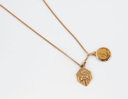 Yellow gold (750) chain with gourmette link...