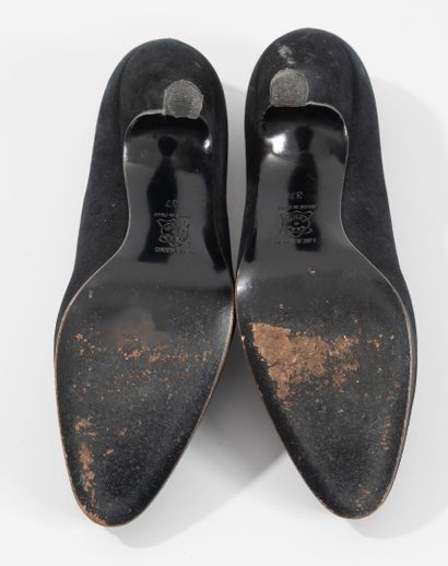 Philippe MODEL 
Pair of black suede pumps...
