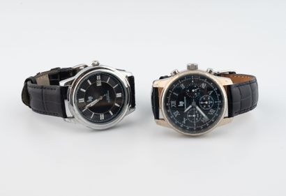 LIP
Set of two steel watches with snap-back...