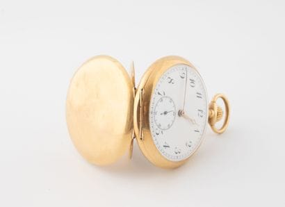 Pocket watch in yellow gold (750) with plain...