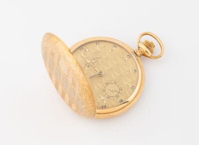RADIO
Soap box pocket watch in pink and white...