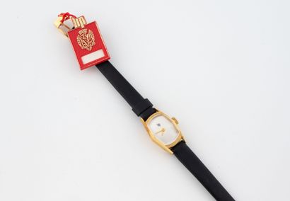LIP
Ladies' wristwatch in yellow gold (750),...