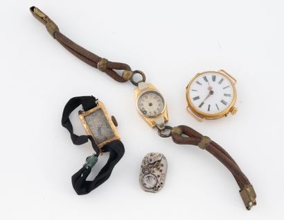 Lot in yellow gold (750) comprising:
- Two...