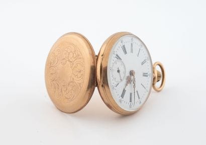 Pink gold (750) gousset watch with case engraved...