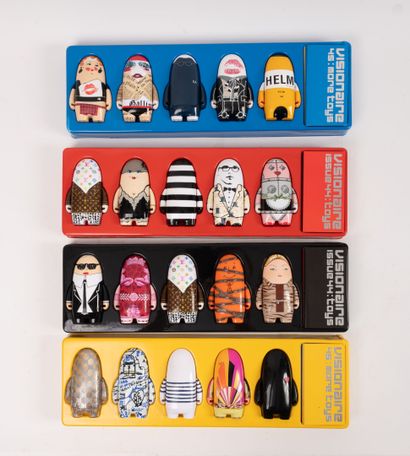 VISIONAIRE 44 TOYS WITH KID ROBOT
Red set,...