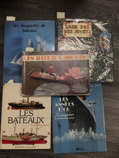5 livres :
- Les bateaux jouets.
Jacques...