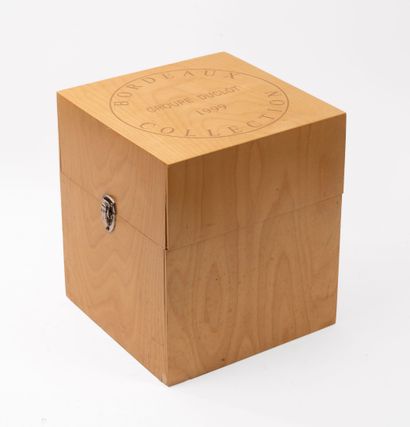 COLLECTION DUCLOT 1999
Une caisse avec 7...