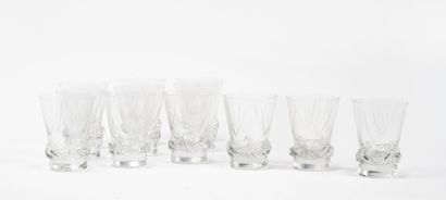 DAUM FRANCE
Suite de douze petits verres...