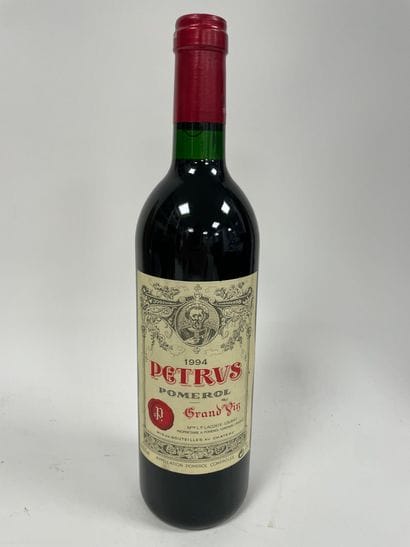 PETRUS
1 bouteille, 1994.
Pomerol.
Niveau...