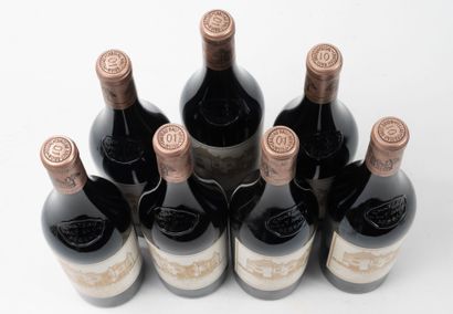 CHÂTEAU HAUT-BRION
7 bouteilles, 2001.
GCC1...