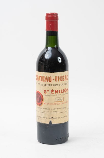 CHÂTEAU FIGEAC
1 bouteille, 1982.
1er GCC...