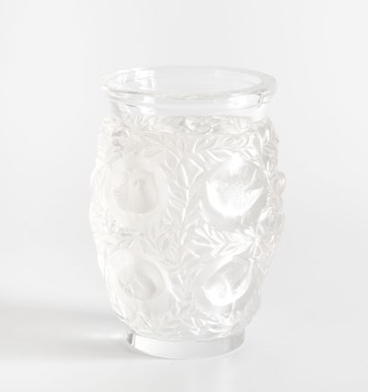 LALIQUE FRANCE
Vase modèle 