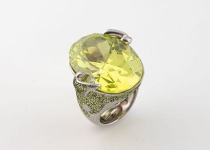 KMO
Fancy ring set in silver (min800) with...