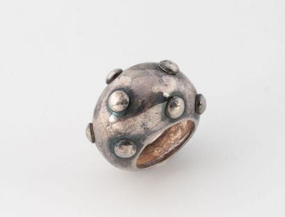 Large sterling silver (800) band ring with...