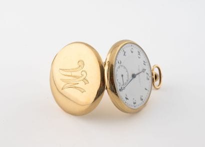 WALES & Mc CULLOCH
Yellow gold (750) gousset...