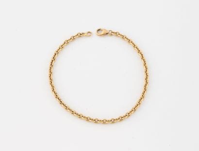 Yellow gold (750) forçat link bracelet.
Spring-ring...