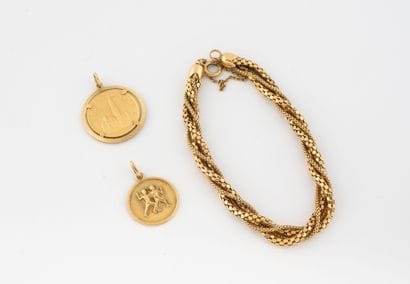 Yellow gold (750) bracelet with four rows...