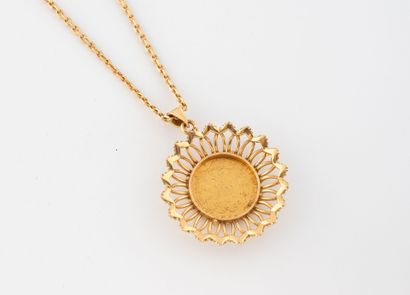 Yellow gold (750) jaseron chain with a yellow...