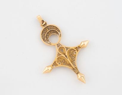 Southern cross pendant in yellow gold (750)...