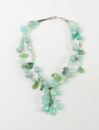 Large necklace of pebbles or faceted stones...