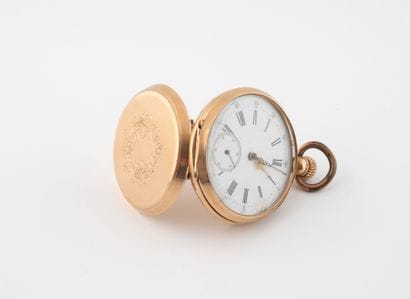 Yellow gold (750) gousset watch, guilloché...