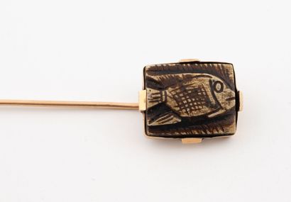 Yellow gold (750) collar pin and rectangular...