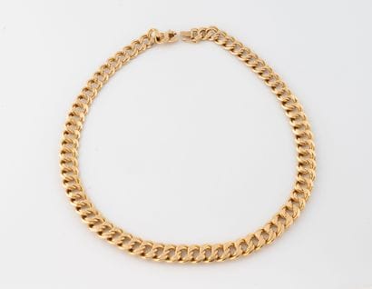Long necklace in yellow gold (750) with double...