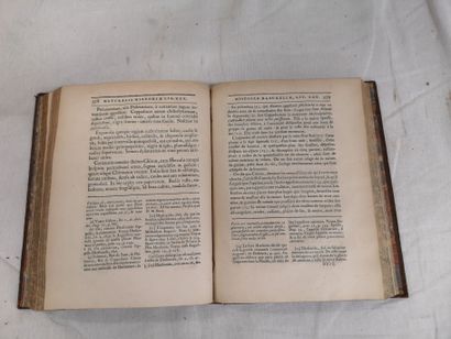 Histoire naturelle de Pline, traduite en...