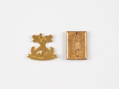 Deux insignes : Commando marine Yatagan....