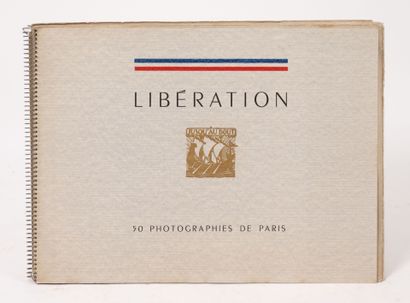 Libération 50 photographies de Paris.
1 album...