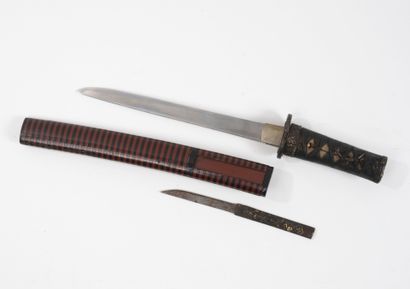 JAPAN, early 20th century
Tonto (composite).
Single-edged...
