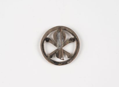 Un insigne : Commando n°4. N-V-N. (Fabrication...