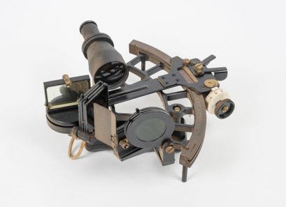 JAPON, XXème siècle
Sextant à lunette de...