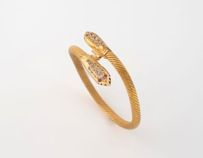 Yellow gold (750) bracelet with snake heads...