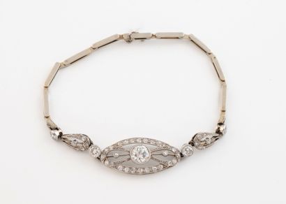 Bracelet in white gold (750) and platinum...