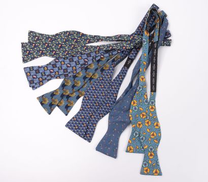HERMES
Lot de 5 nœuds papillons à nouer en...