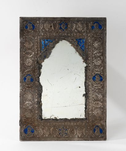 IRAN
Rectangular toilet mirror.
Wooden core...