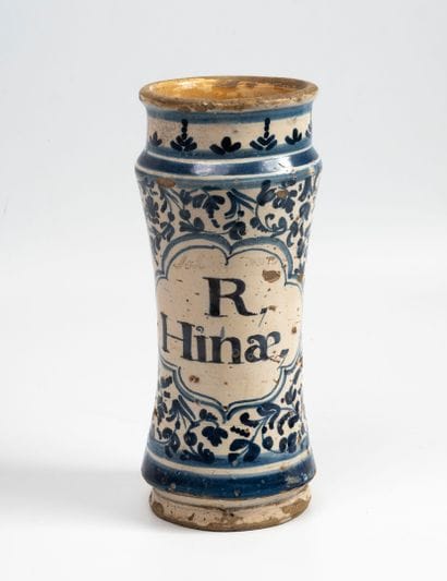SPAIN
Slightly curved earthenware albarello...