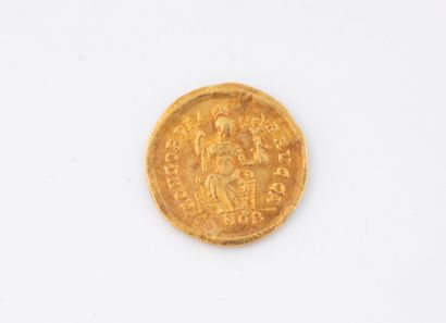 ARCADIUS
Constantinople.
Solidus gold
4.4...
