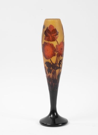 D'ARGENTAL
Tapered vase on foot.
Proof in...
