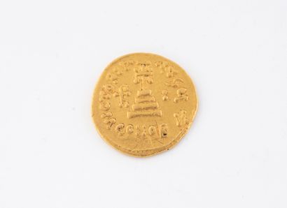 HERACLIUS and his sons (614-641)
Constantinople.
Solidus...