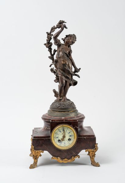 Boundary clock in regula with brown patina,...