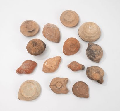 Levant
Fourteen oil lamps :
- 4th-7th century
Three...