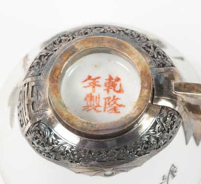 CHINA, early 20th century
Six porcelain cups...