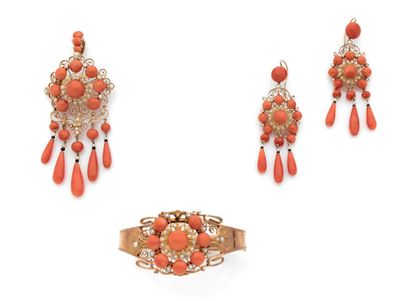 Romantic set in gold (750 thousandths), consisting...