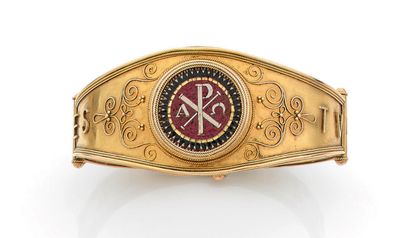 Attractive opening rigid bracelet in yellow...