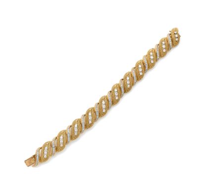 VERGER Frères
Bracelet articulé en or jaune...