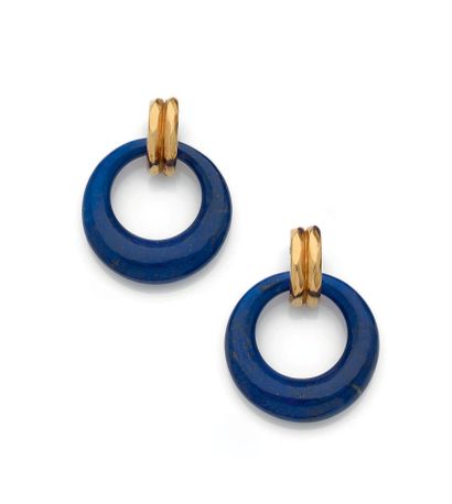 UNDERSTATEMENT
Paire de boucles d'oreille...