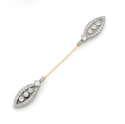 Delicate platinum (850) and yellow gold (750)...