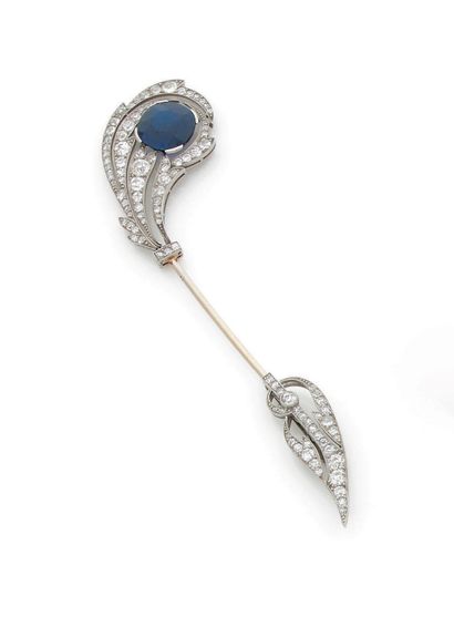 Platinum (850 thousandths) jabot pin, forming...